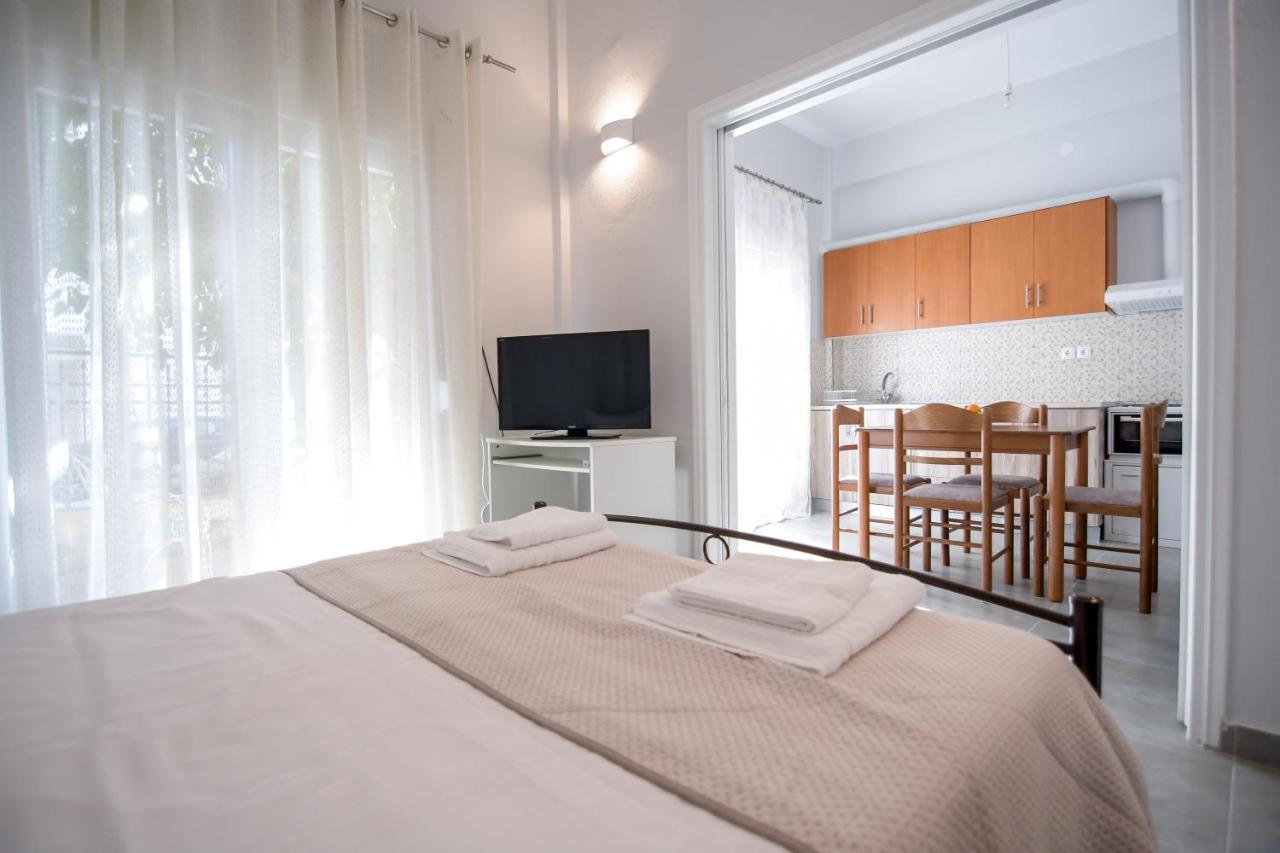 Anna Apartment Превеза Экстерьер фото