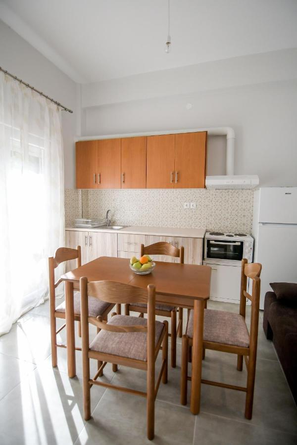 Anna Apartment Превеза Экстерьер фото